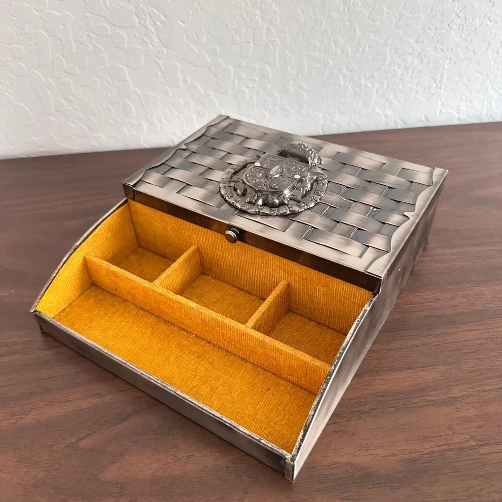 Vintage‎ Ornate Metal Jewelry Trinket Box Crest Basket Weave Japan Storage